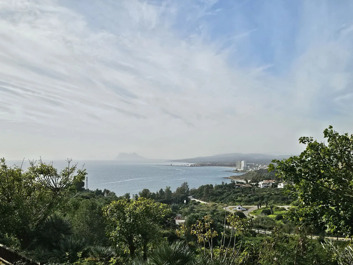 e65ba228-4e1d-4fc0-968c-b8d8400f192e