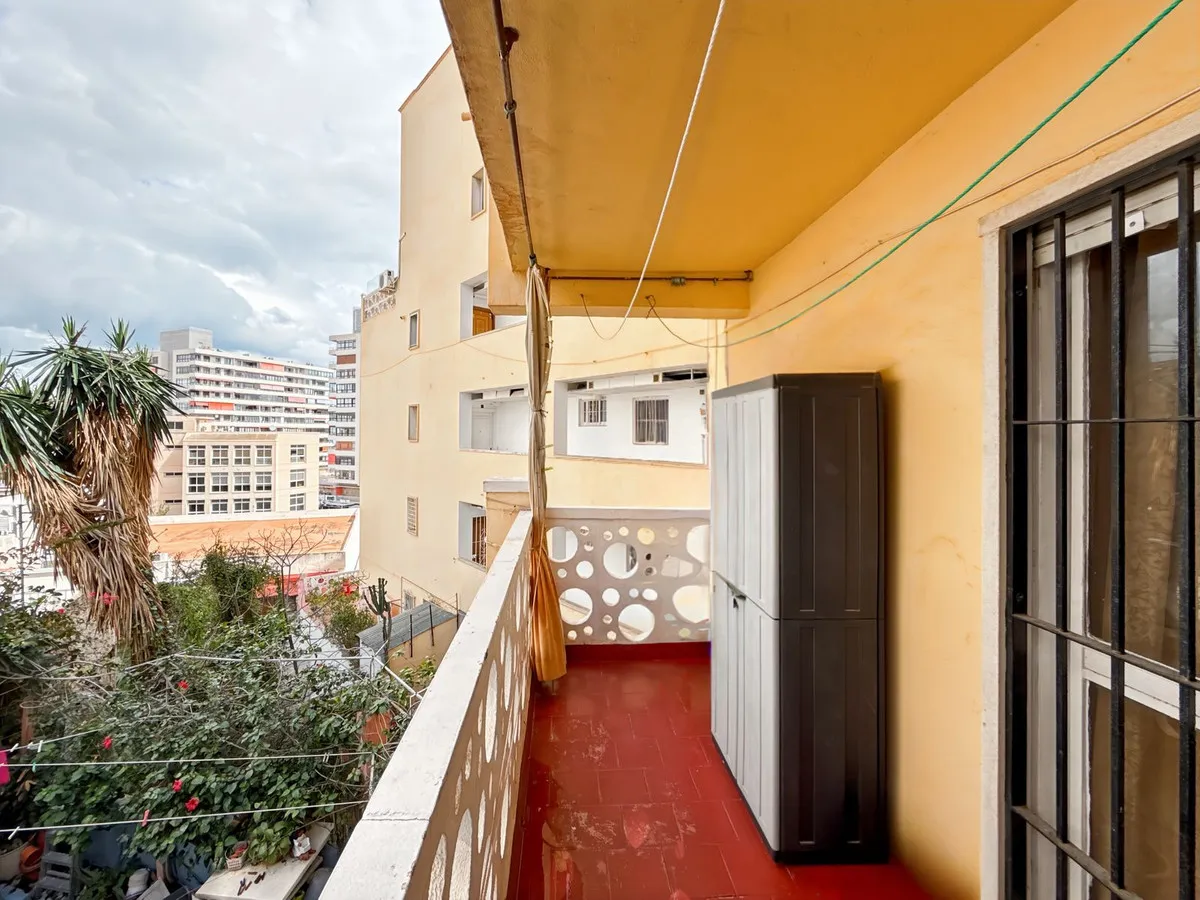 112d597b-5180-48da-b906-28b928c9104e