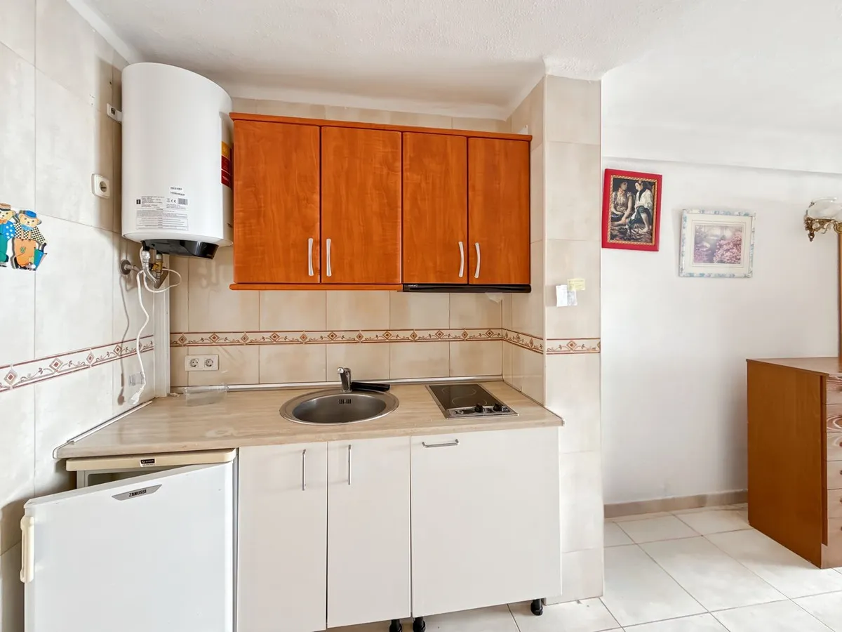 9f0cce87-845b-41a9-81c7-f6cd18cff909