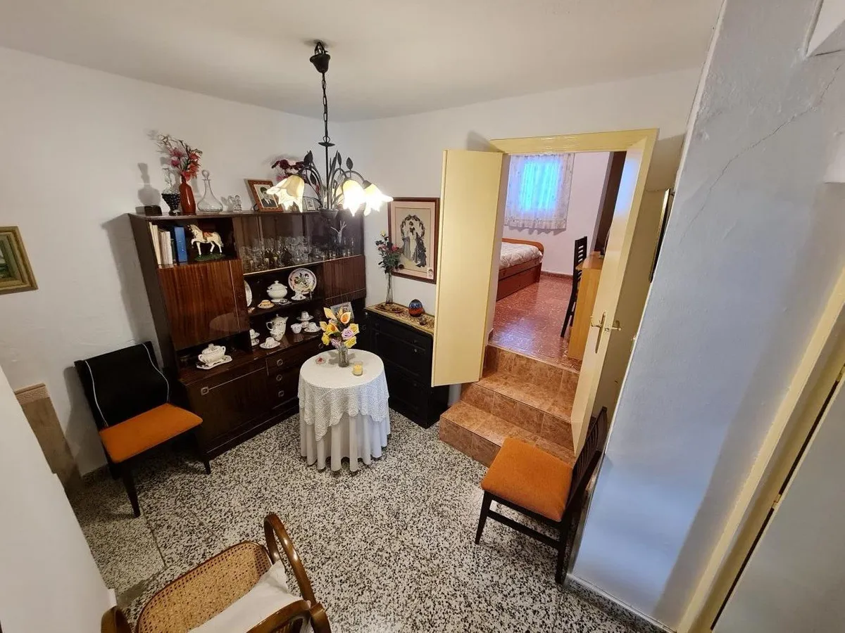 466a2cd8-24c2-41d2-9a91-8193a23fee43