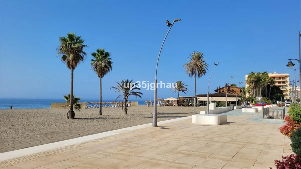 f668c04a-53e3-4a2c-a648-39db9408936f