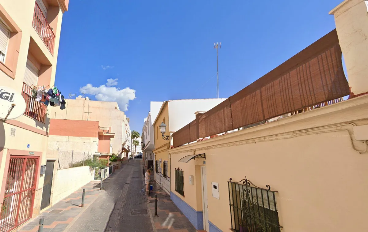 faf6ab03-9f5e-435f-a67e-6581685206df