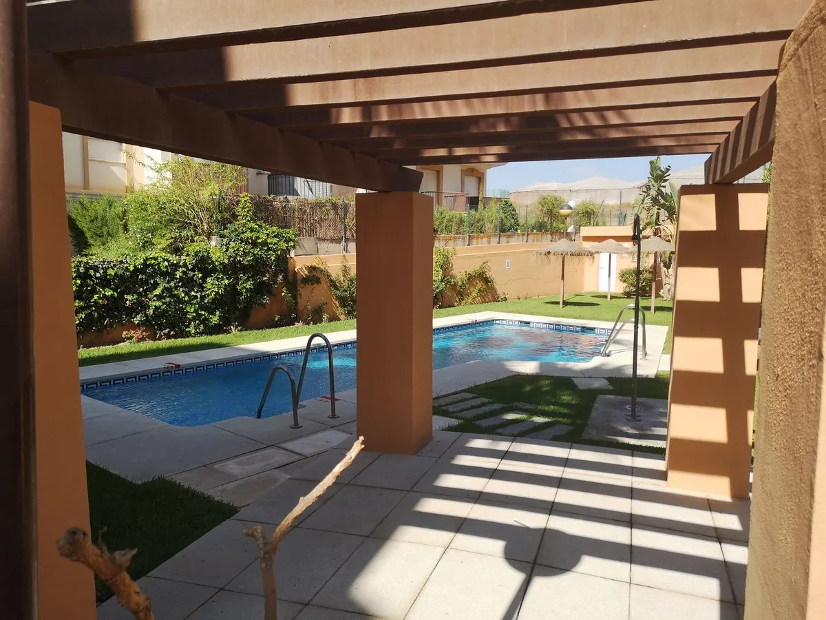 1adf546c-ee1b-4214-857e-b80b6043e111