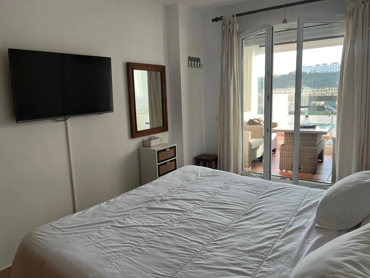 2af4196b-c55b-4023-8b01-c4424b802771