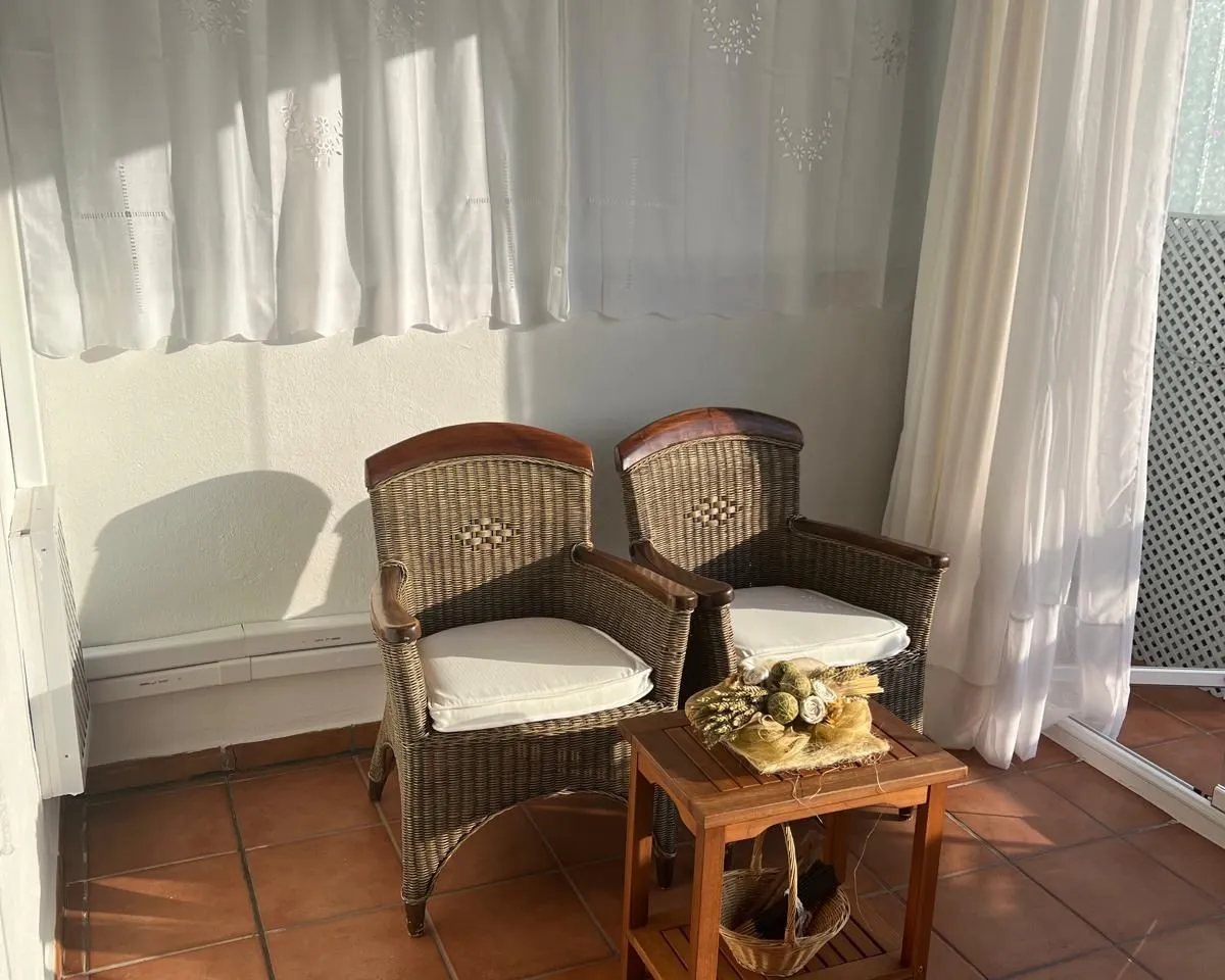 cfbc66f8-e49f-4bc4-b49e-b05d8c09bfed