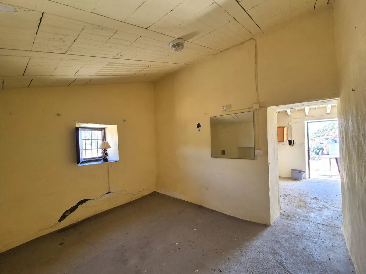 0e14a7b5-49e1-4d4a-a091-62c01d9821c2