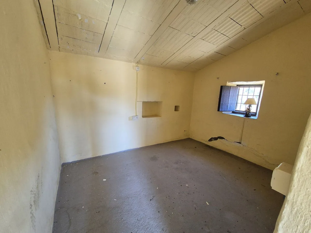 e3b8c277-33b2-4e51-8696-b33b2a72dd90