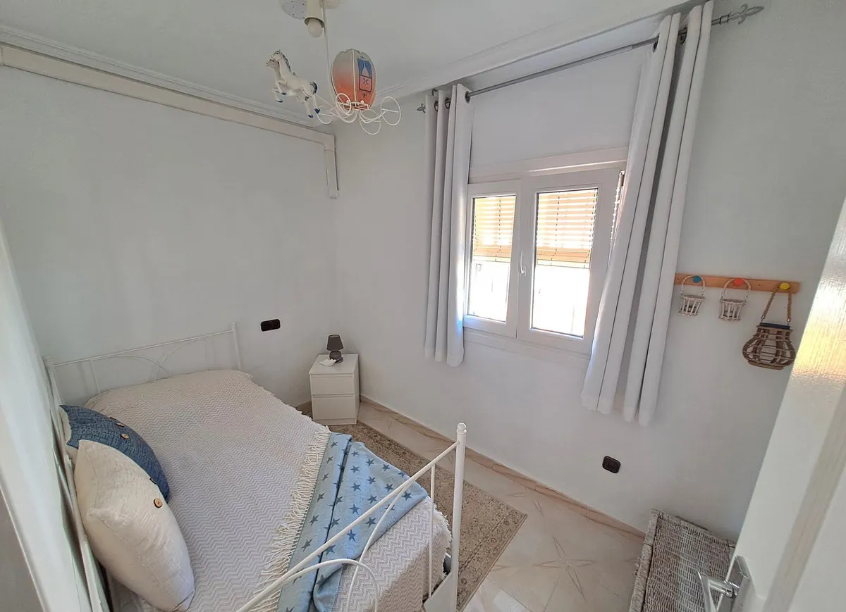 d79e4a4e-1980-4c0a-9d6e-d8cfd6fe41e6