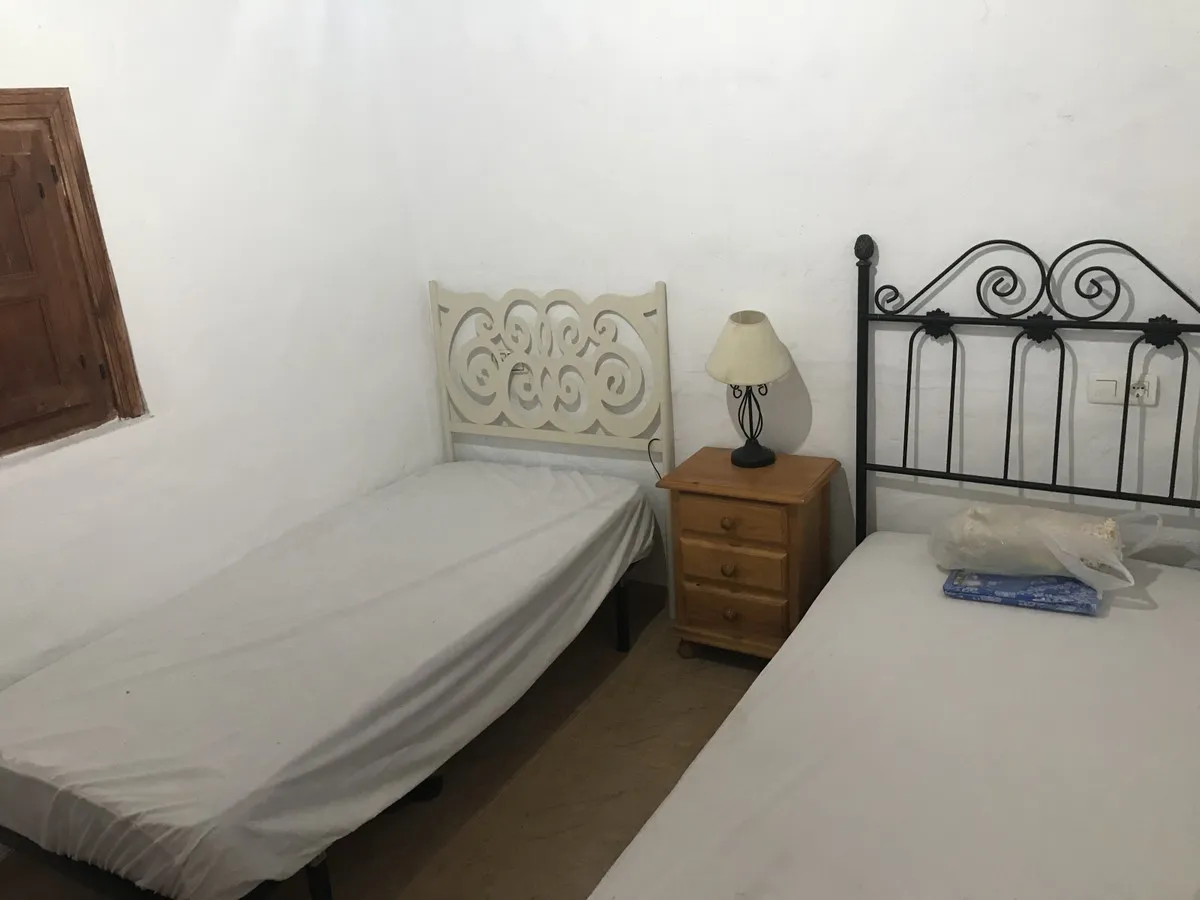 6bda3986-d58f-4e3d-8893-bfb4e0d96eab