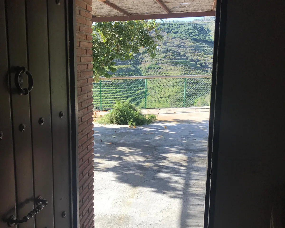 98a849db-bf02-4f2d-889a-9edc5c21079d