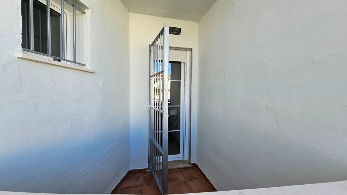 6a2811ae-2aef-40bc-a098-852b76d32987