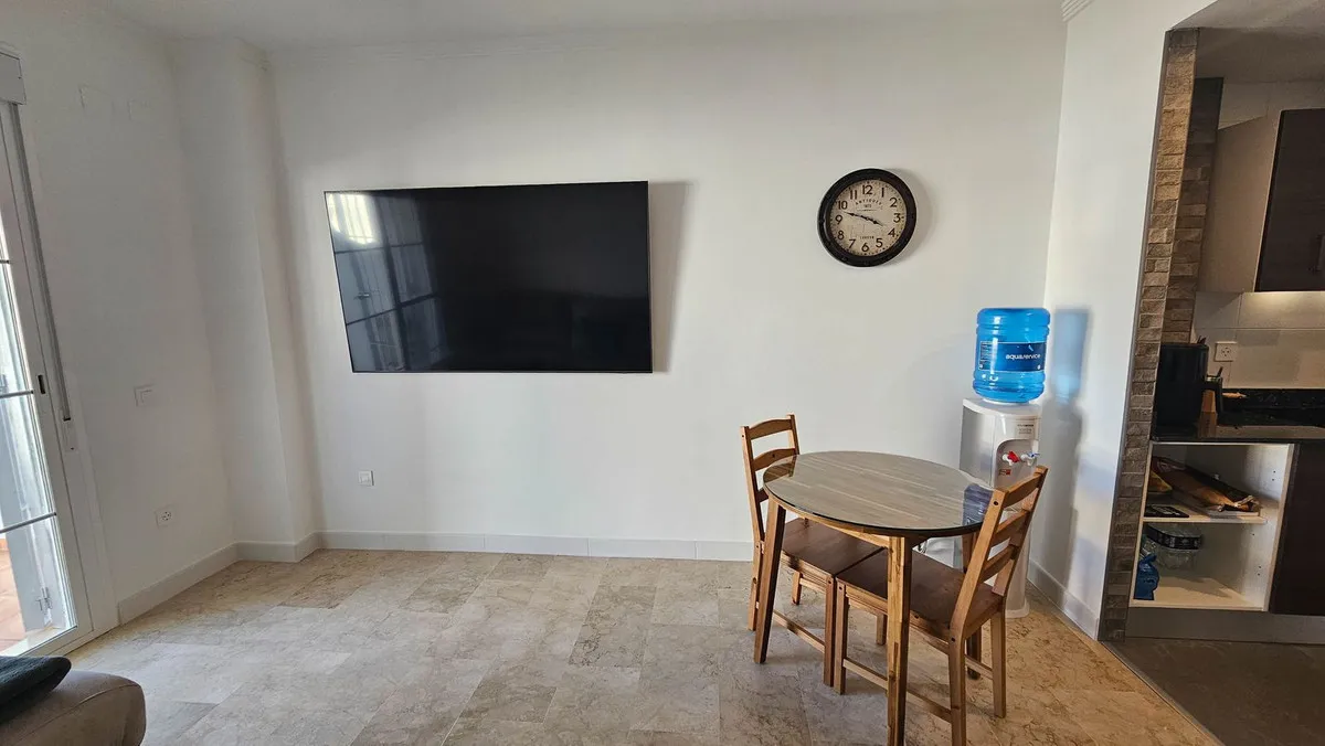 a1ea5d1d-8574-497f-82e1-5f166a711448