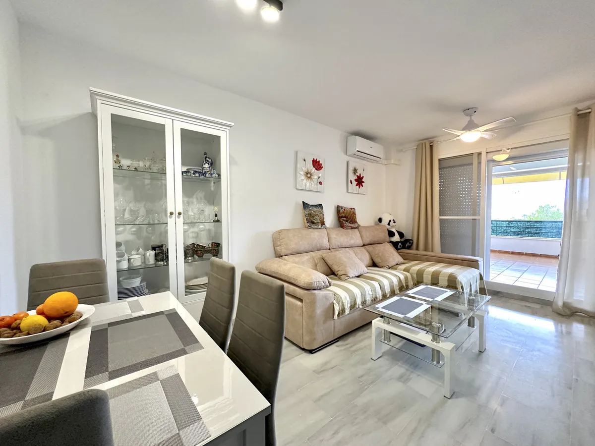 c42a1731-0509-4cdb-8037-b132a4474f90