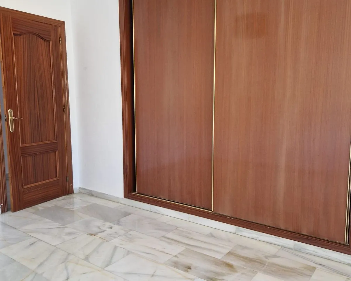 94074727-3fd3-4549-bac7-313b29bcc8be