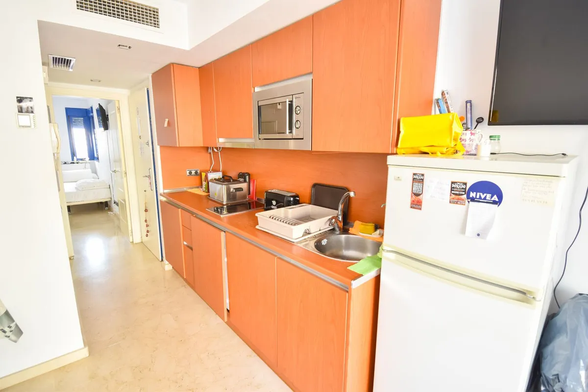 d52f18ad-29ca-40fb-8914-82666e2cf625