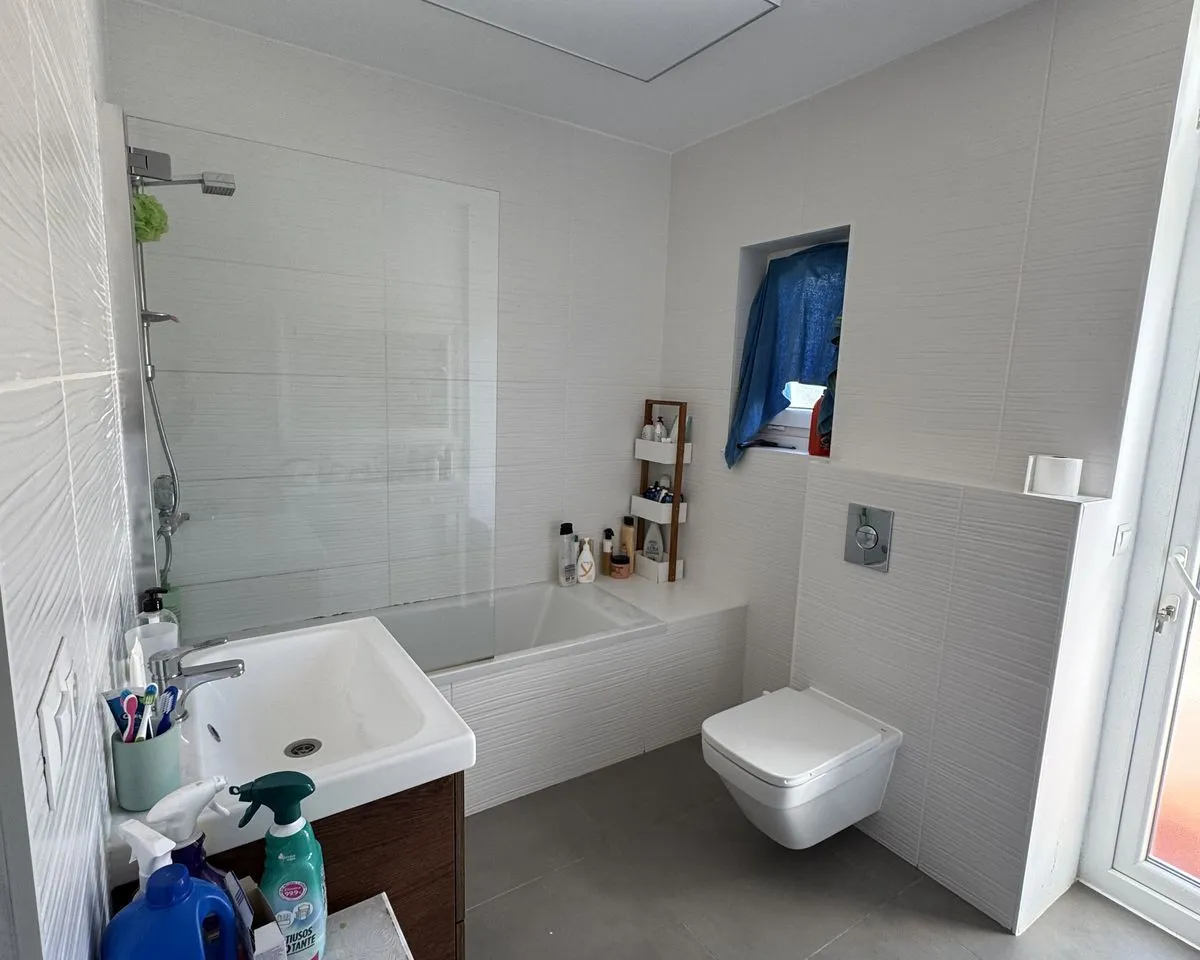 59fc44d1-738d-4c05-9ba7-6bcae42ac71d