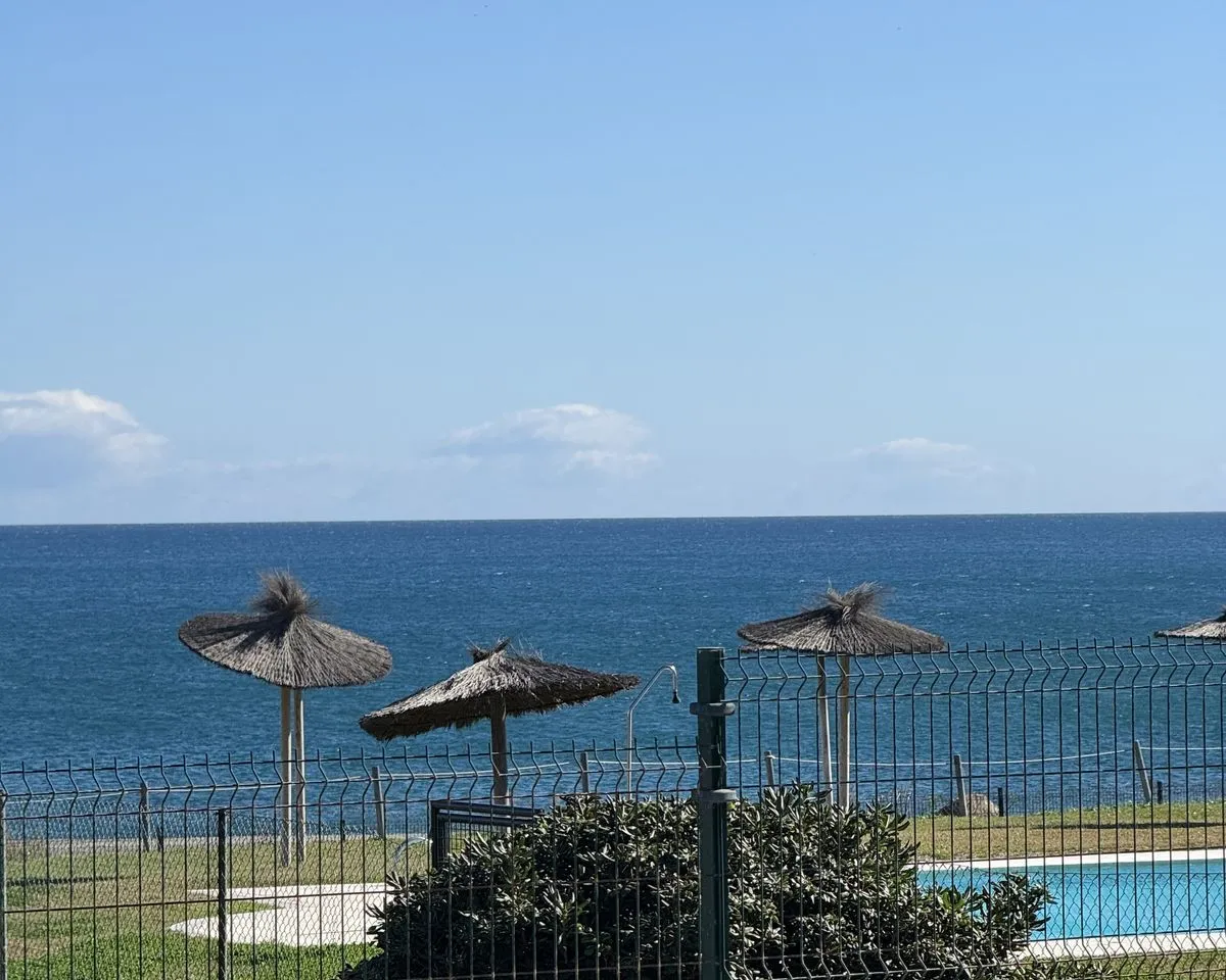 954a3b1a-8871-4821-a556-9fa68d4c342b