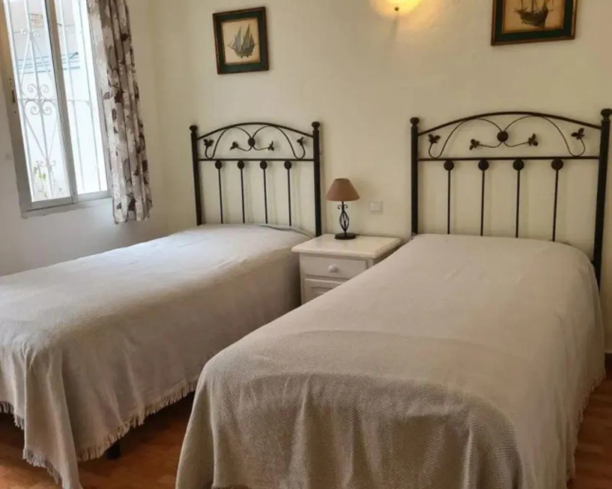 bba6693e-2c78-4073-bdd7-73aa453a05ab