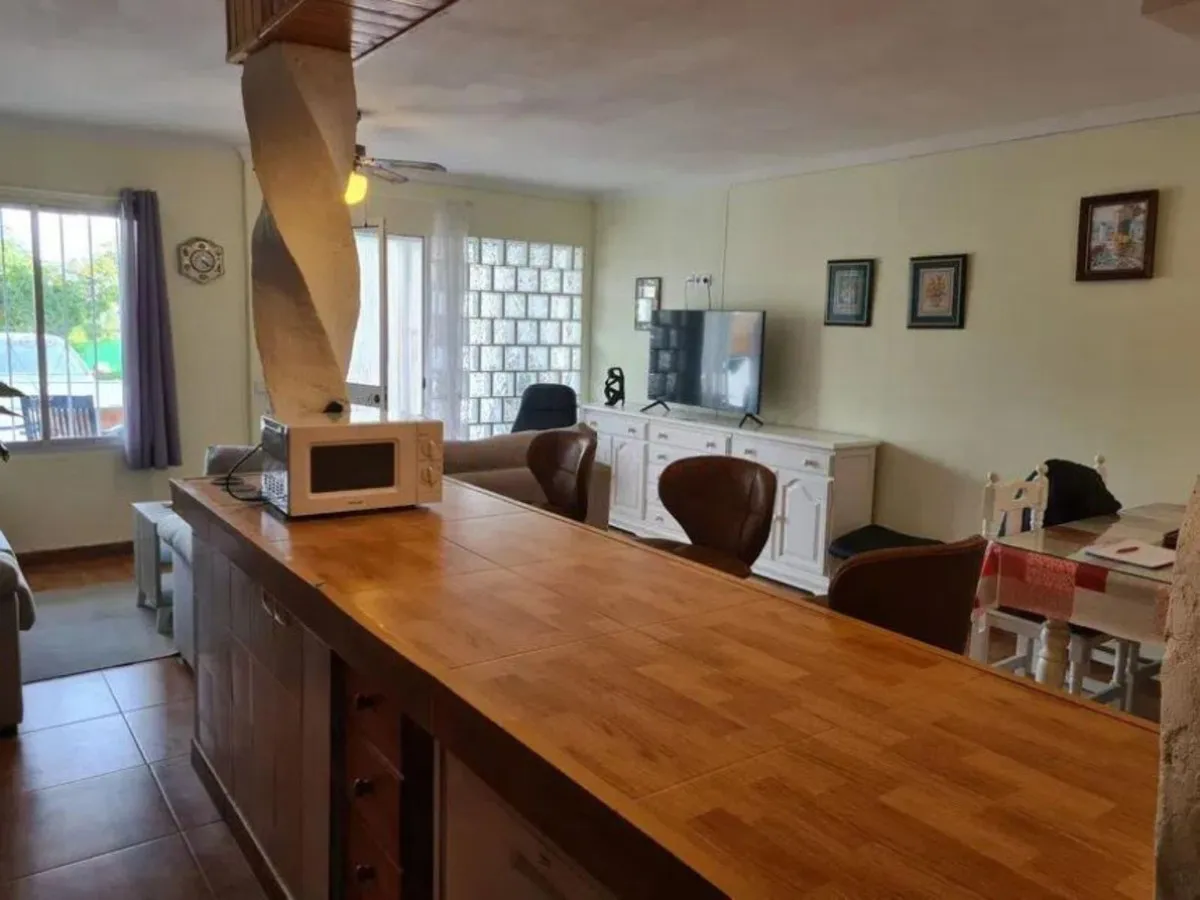 ef2b9791-08d5-4e5f-bcd8-233b14619b8f