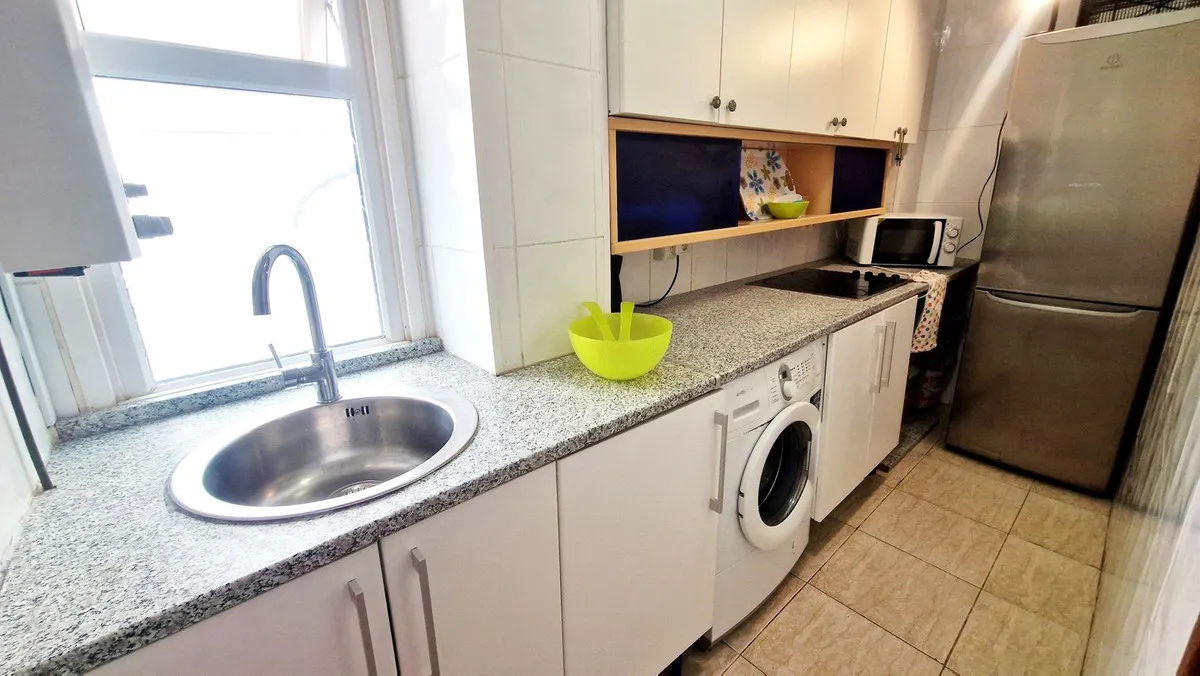 ba1991ed-fe76-4958-834a-39c4333ff3d7