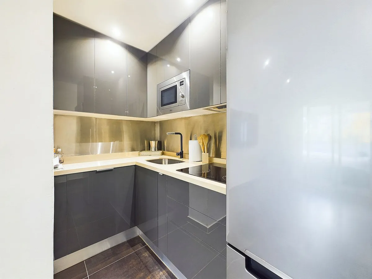 197ac17a-bf88-4950-b3fa-df78458743aa