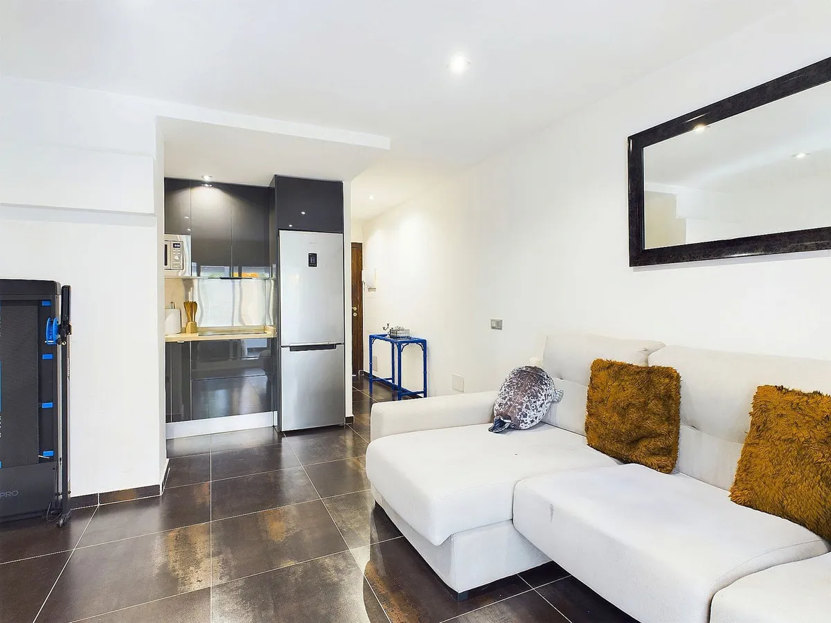 7caef692-a093-4556-a920-f2d012fa5e10