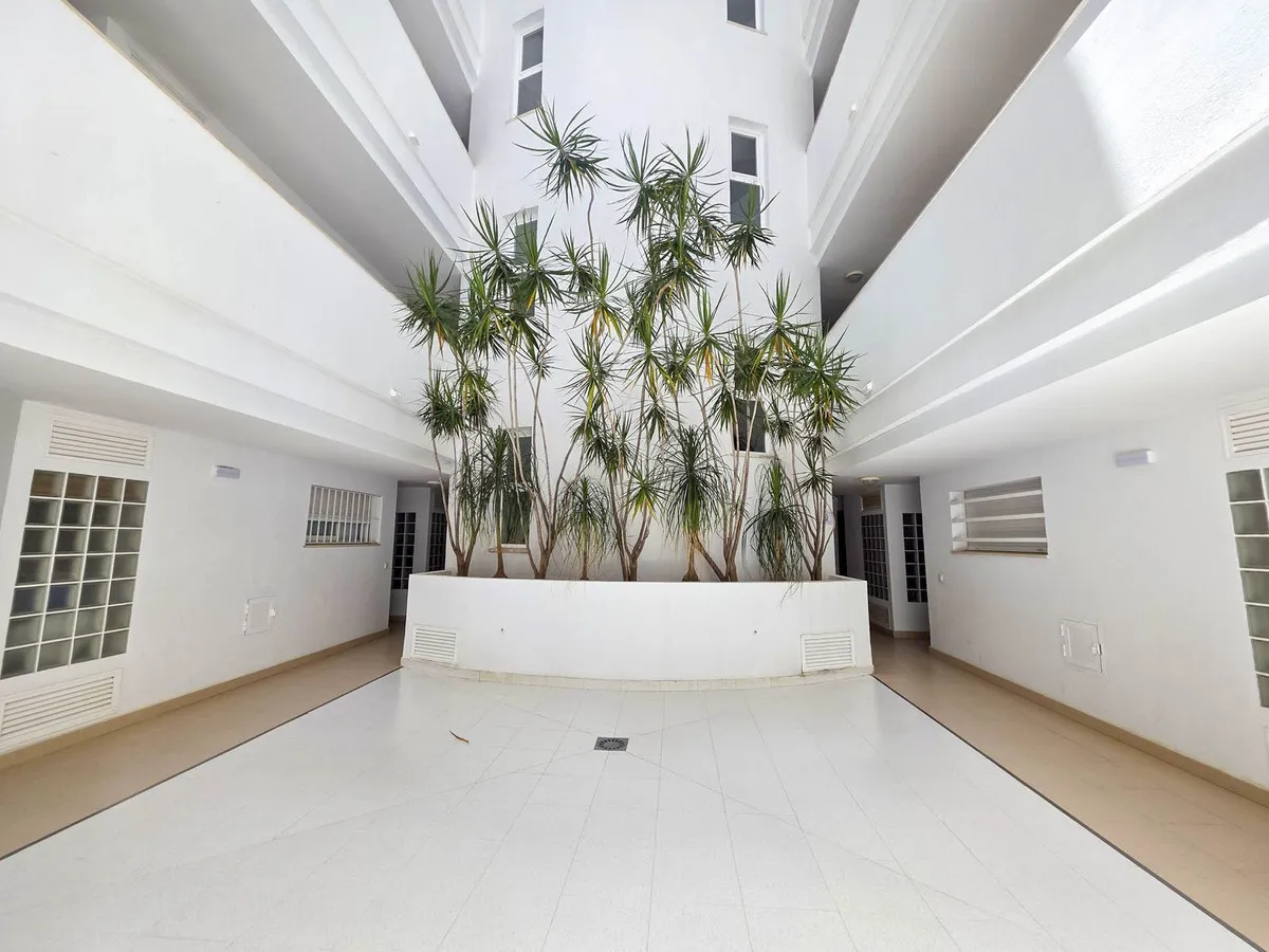 165114fd-317b-4300-9da9-c5cffb8f7e42