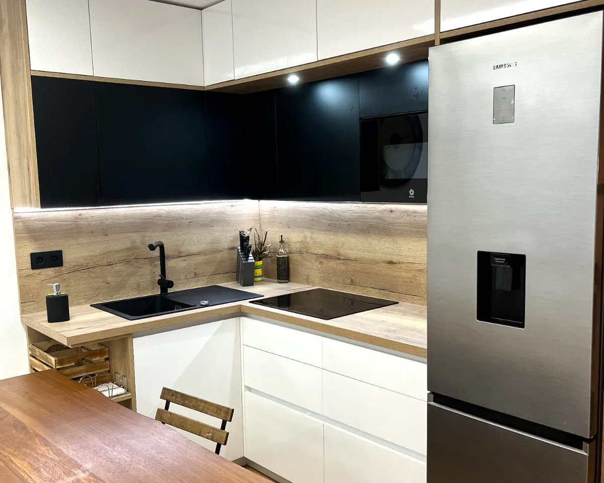 29ae3364-c8e2-45f6-803f-a0e84cf85272