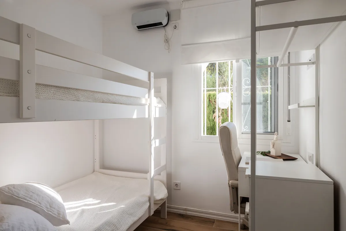 4303be44-f8be-4d66-b262-cf6c4e4992da