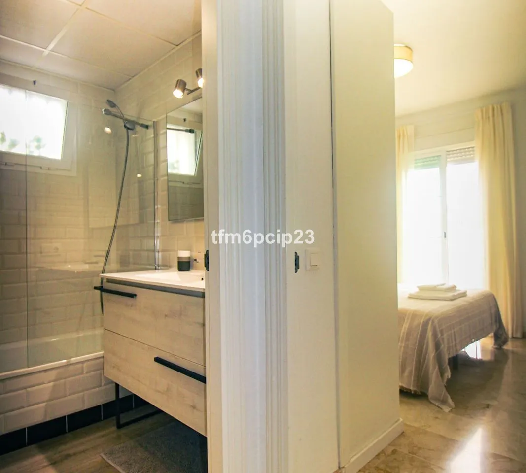 6da50f1f-d83f-43a3-b9f7-cfb648b74bf0