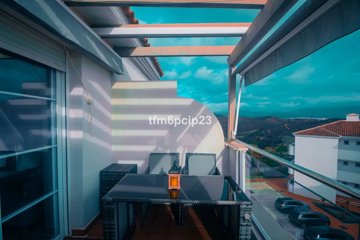 8f9002f3-7876-48bf-9201-2e897b7513cb