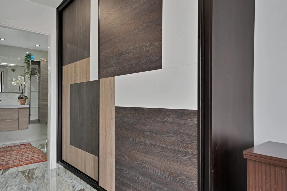 abce3da0-c020-490b-8b9e-cb6ad57d3f2a