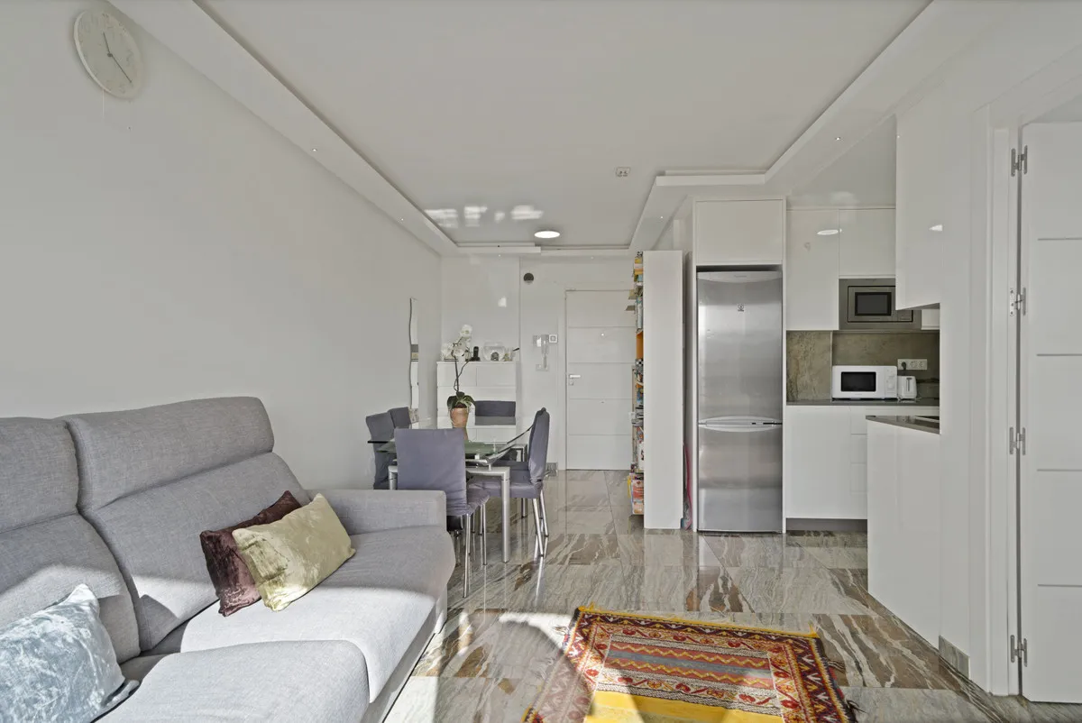 fd6c9c23-33dc-4e85-aae9-639e2db456dd