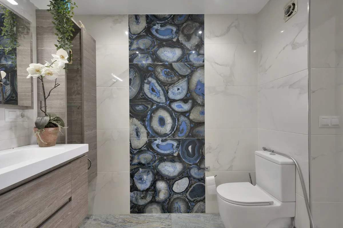 fde128eb-c471-48e4-892a-a63d0b7ad403