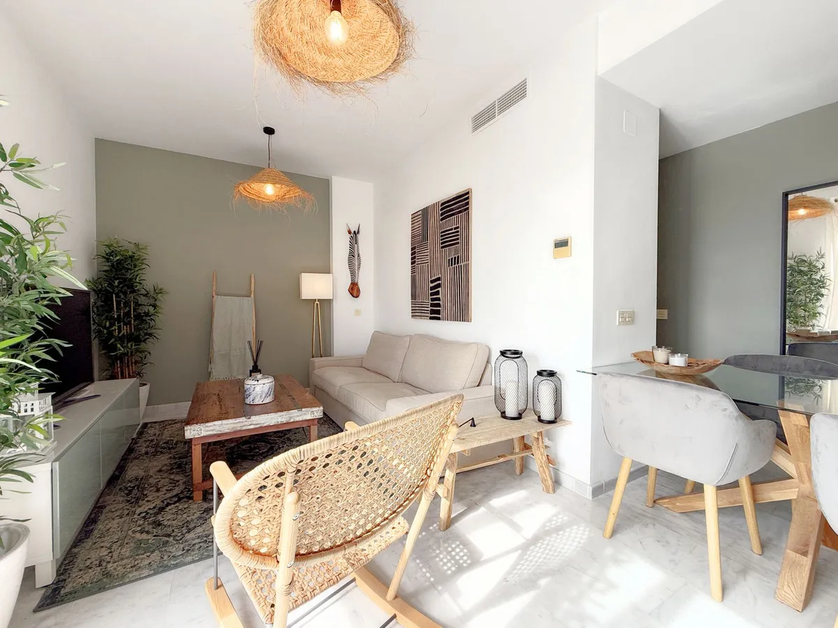 9b8eed31-e31a-4338-b3fc-cbe8d7799c79