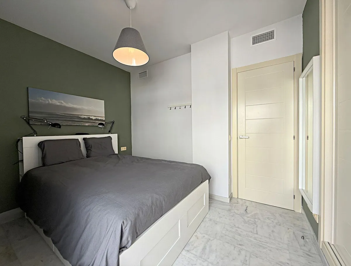 b3169d32-8a2d-4aef-9411-2b66baaeccc9