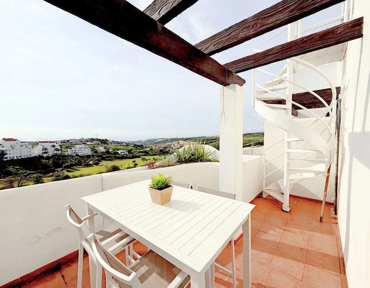 b57ebb7d-23d6-4f0d-9401-824c6aad3570