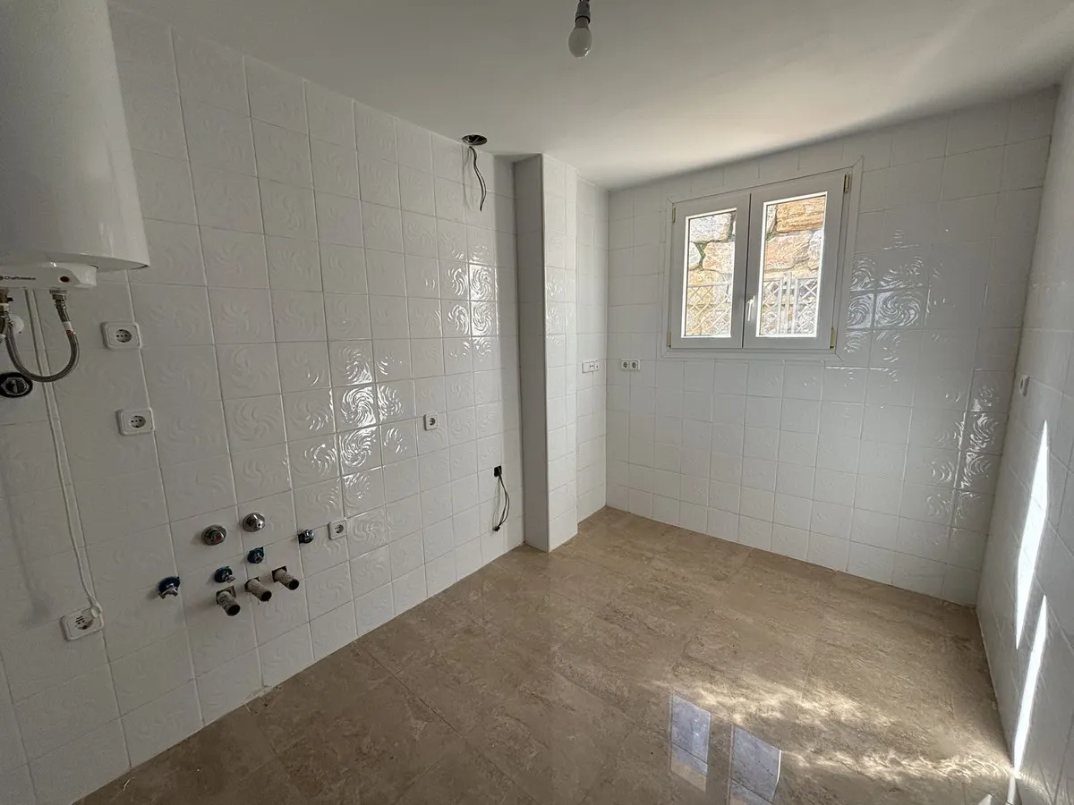 0cdc49e2-bbdc-4ac2-a873-40d86476b978