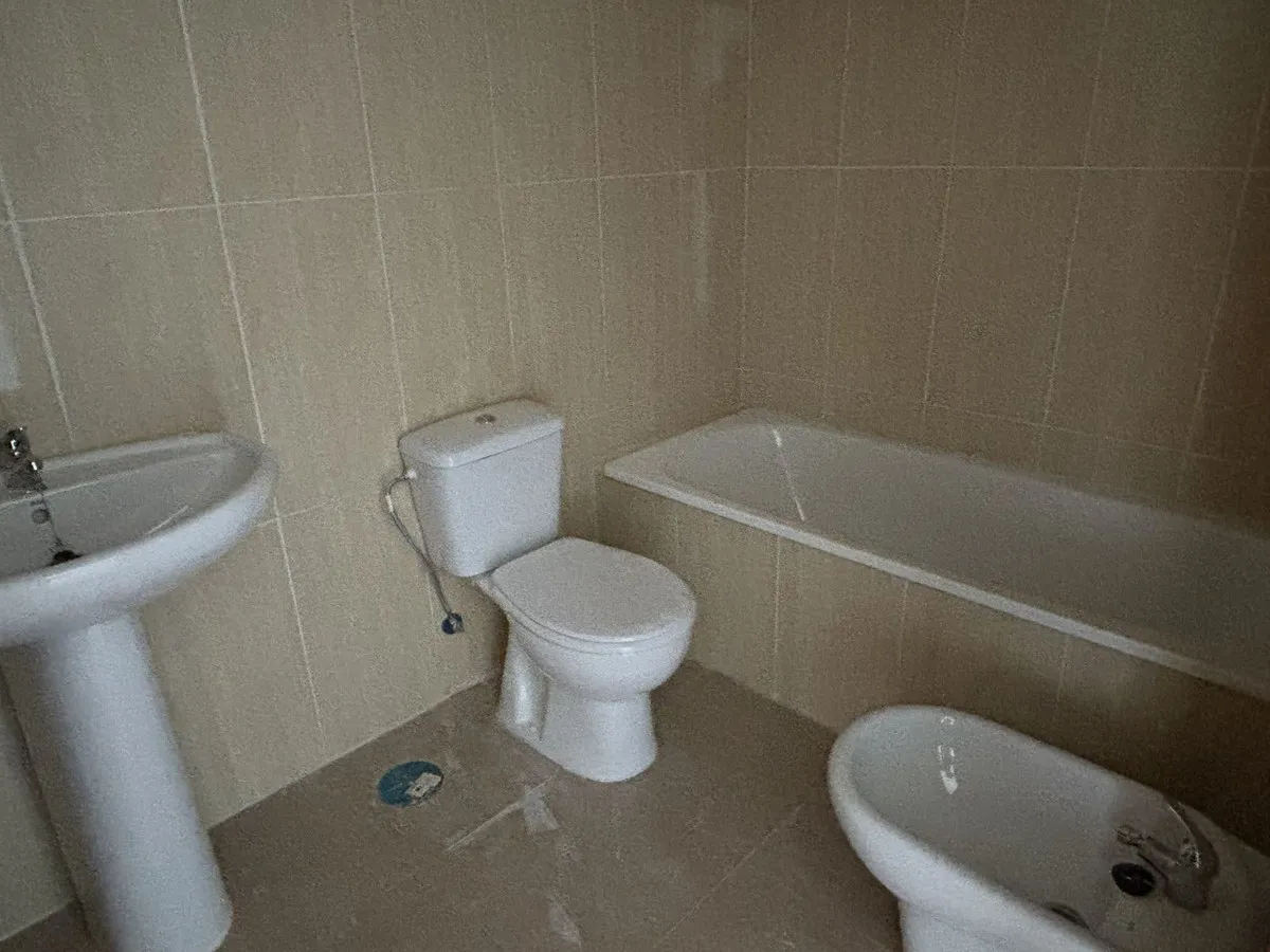 39578923-d4b7-4bcb-ac3c-249ff086abc3