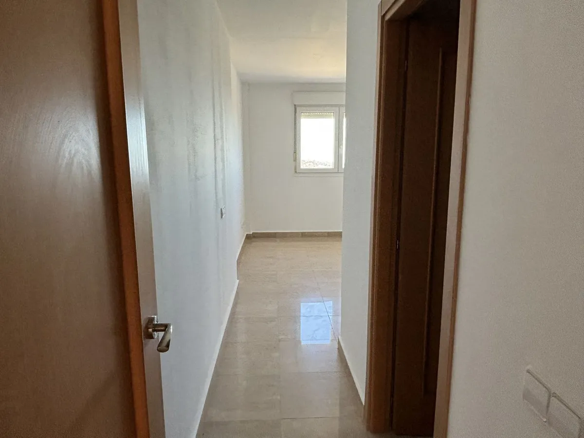 b6f1c28d-f813-4d40-9994-4ad0521dd8d0