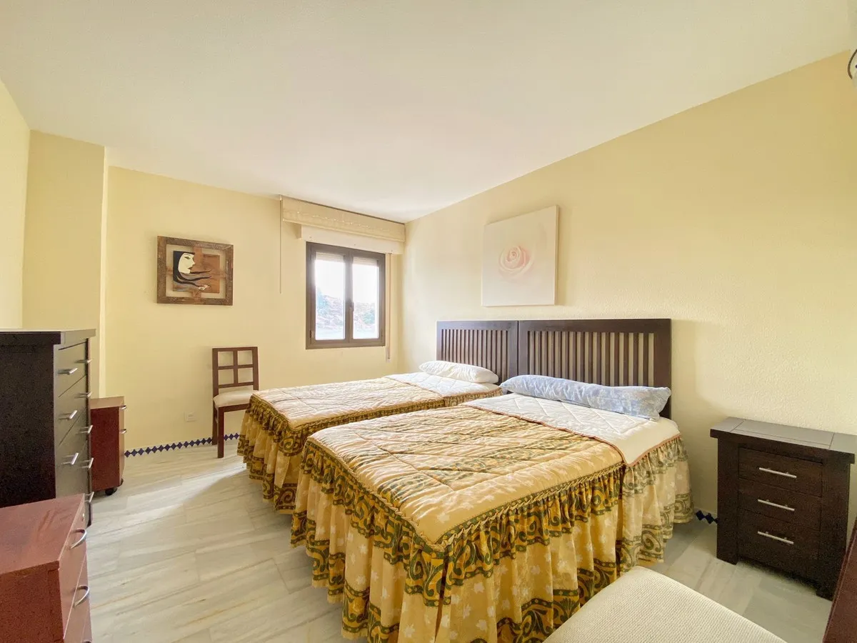 18095362-b316-4cc8-8e12-69a7722aded0