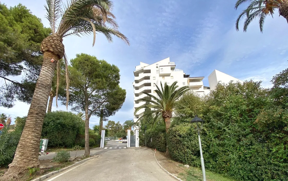 a9b2e290-a4bc-4e2b-94c6-e19c1ab69feb