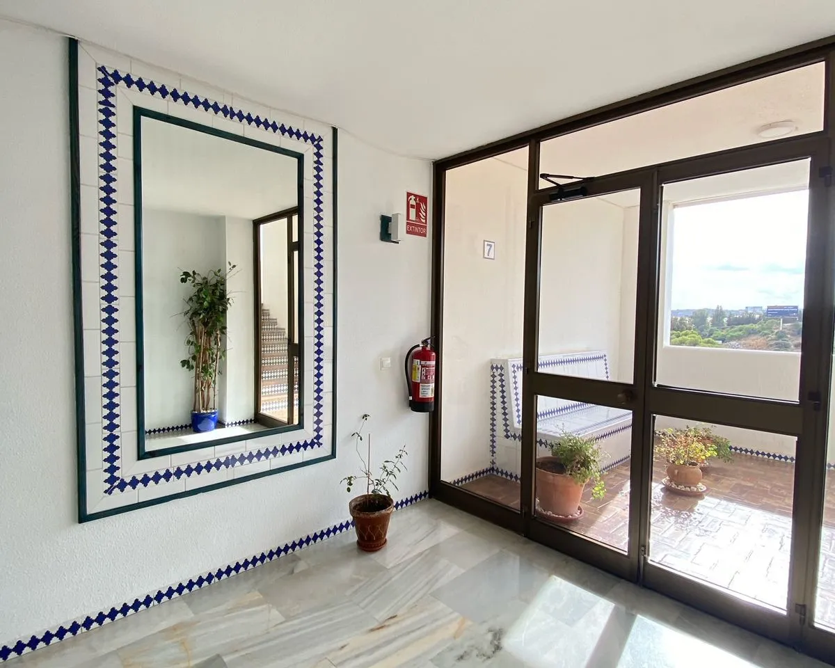 f1576da0-149b-4364-ab16-c482db754562