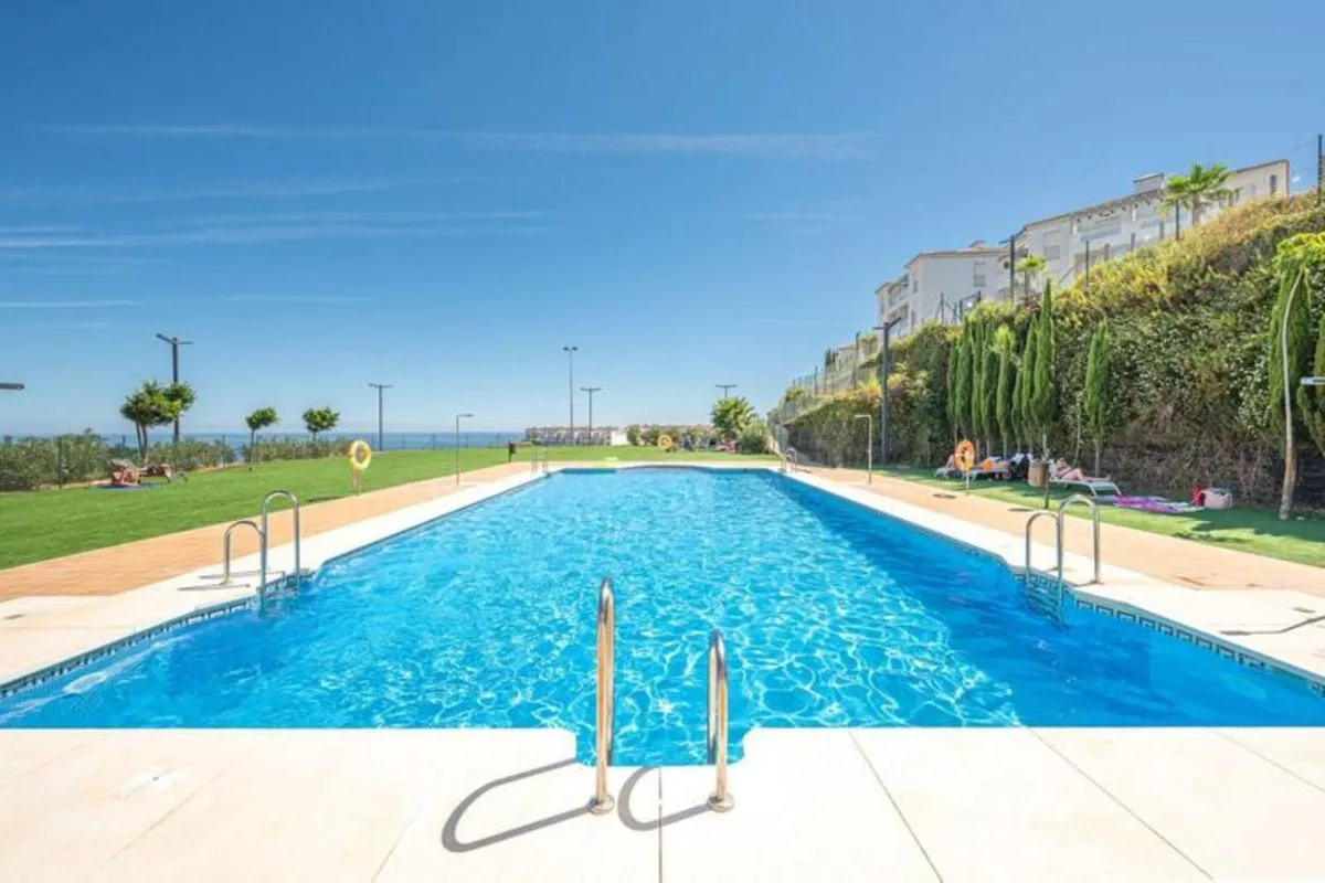 24bb9a1b-4a31-421b-a85a-6b934f19c124