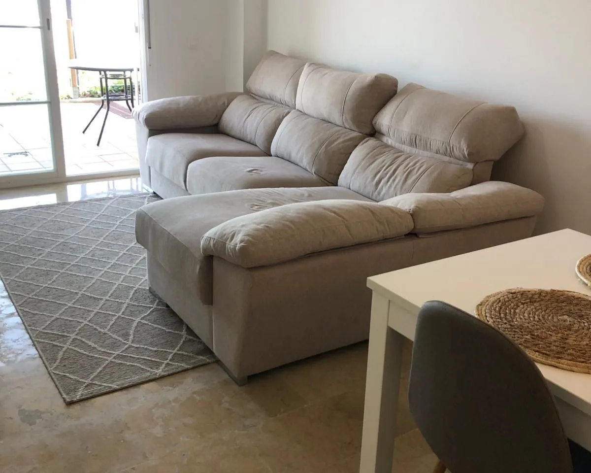 6d5330ab-3b02-4d51-81f0-98cfed60cd54