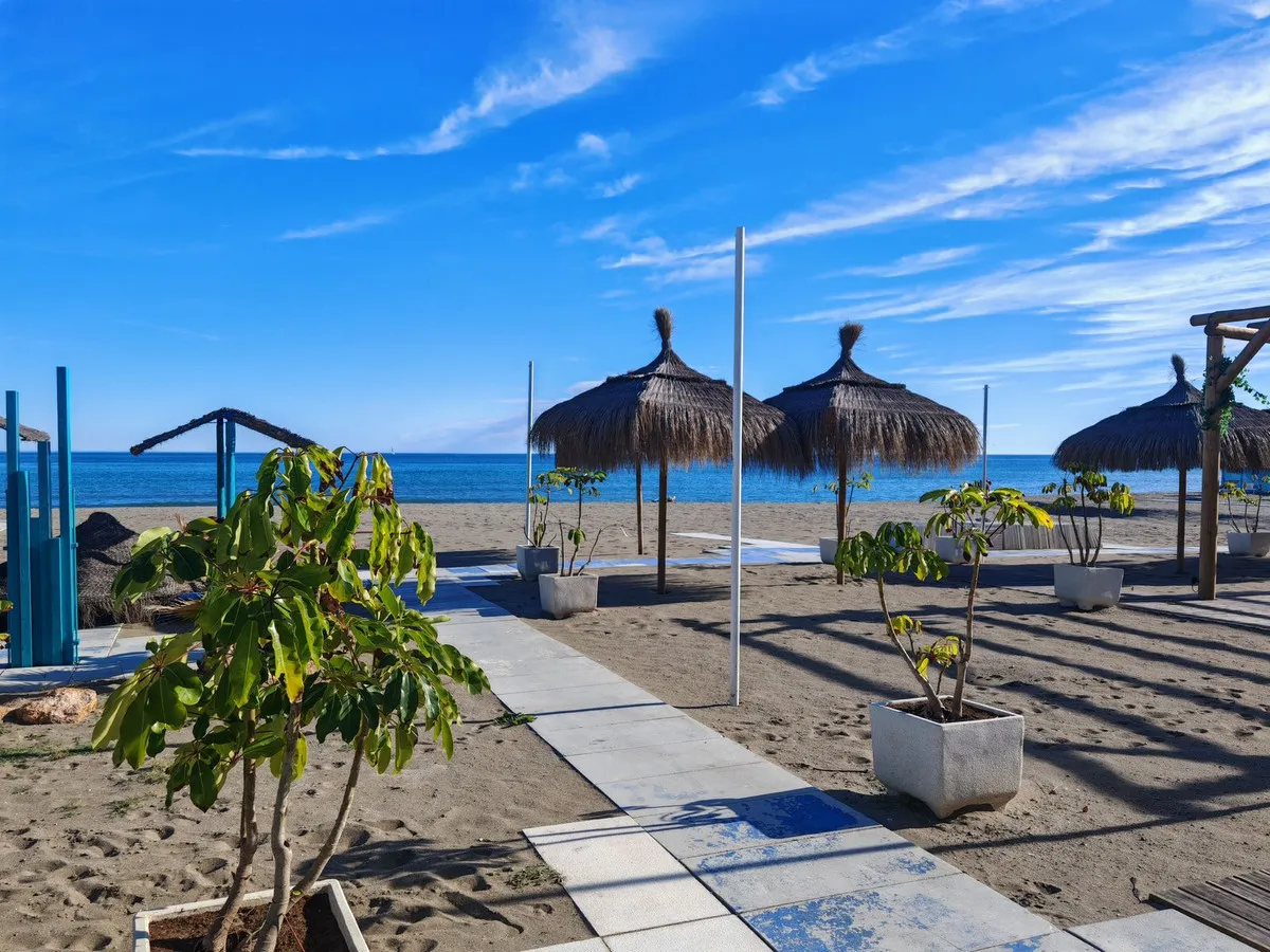 45d01213-2e96-42b1-8084-ec9ed495323c