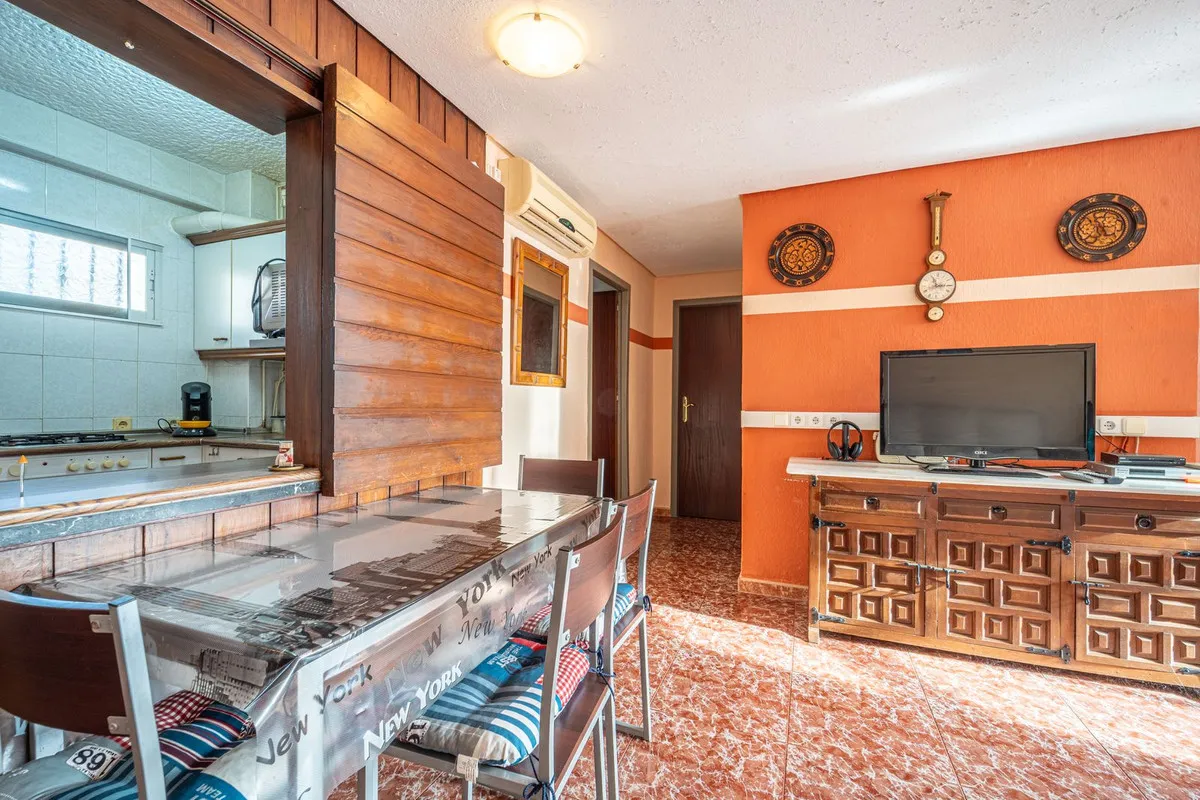 27007029-166e-4b87-815e-9d56d13d5692