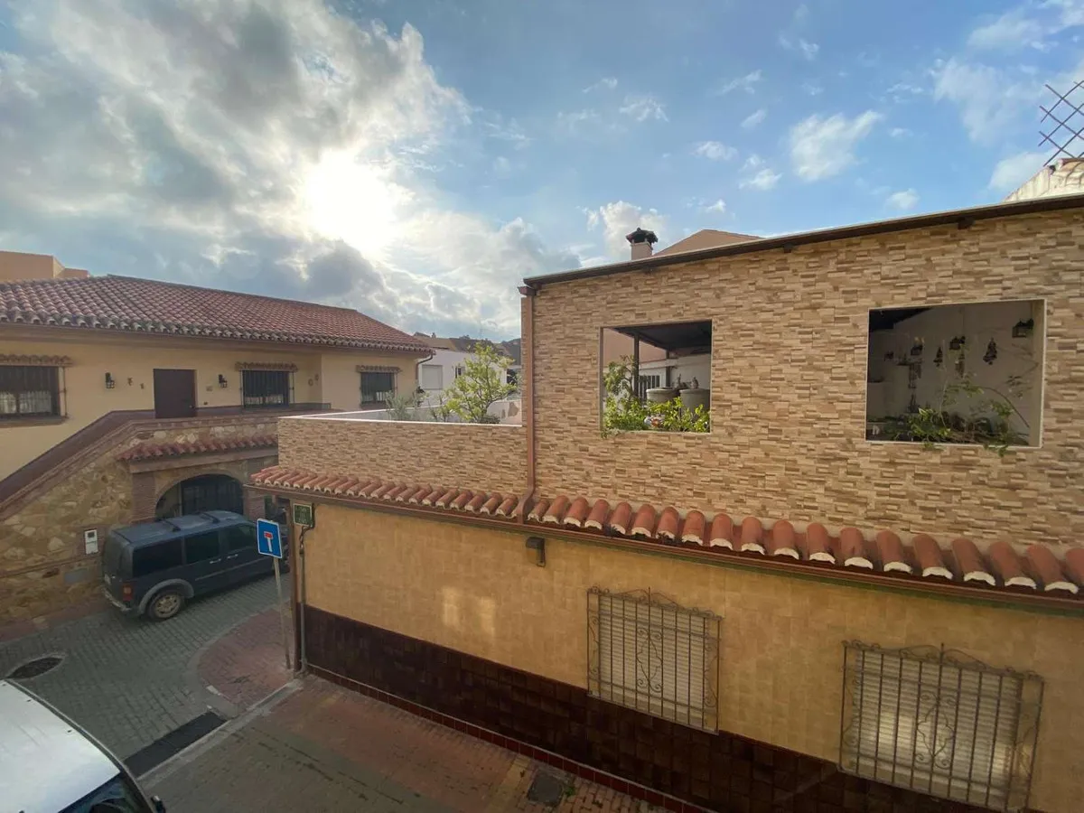 ce7ee387-e2e4-4c6b-864a-912efb2b9de7