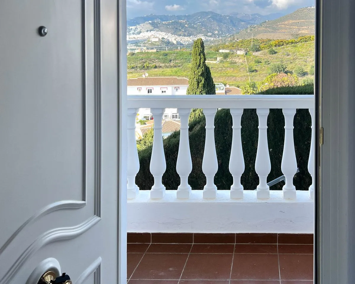 2f31f3ee-a4a2-4efa-af88-da413b4c8229