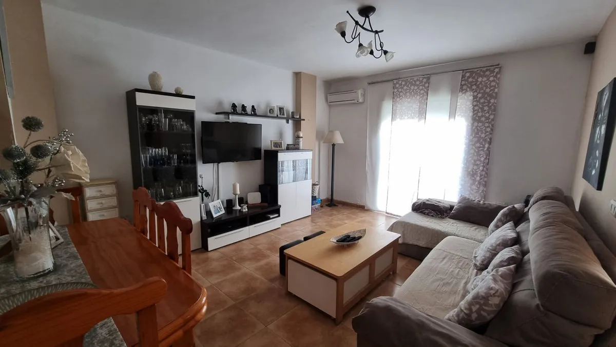 0e22e0f2-97a6-4cc1-8387-ad694463cfed